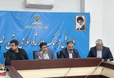 رونمایی از ۱۰۰ عنوان کتاب و تأکید بر حضور محصولات فرهنگی در سبد خانواده‌ها