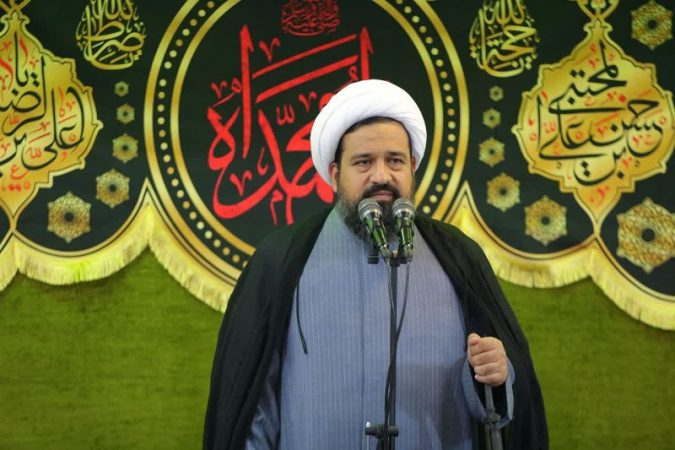 امام جمعه چهارباغ بر جهاد تبیین و مدیریت عادلانه منابع تاکید کرد امام جمعه چهارباغ بر جهاد تبیین و مدیریت عادلانه منابع تاکید کرد