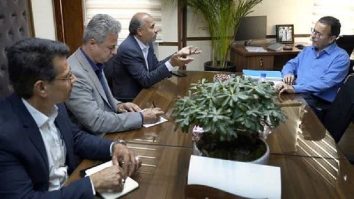 ۸۵ درصد از حجم واردات و صادرات فرآورده های خام دامی و دارویی هرمزگان