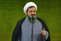 تبعیت محض از رهبری و همبستگی ملی، ضامن موفقیت کشور است