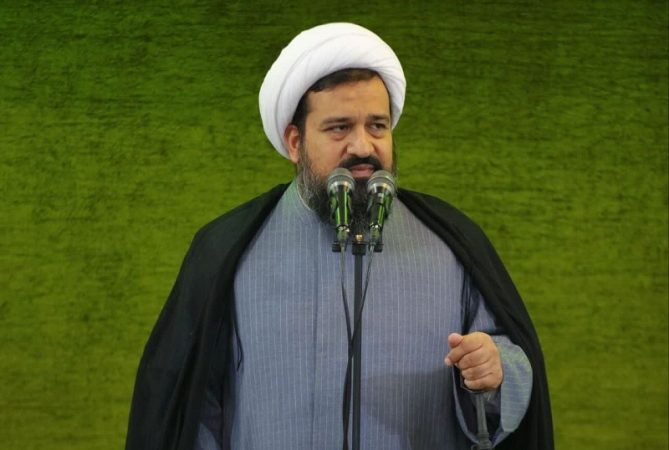 تبعیت محض از رهبری و همبستگی ملی، ضامن موفقیت کشور است تبعیت محض از رهبری و همبستگی ملی، ضامن موفقیت کشور است