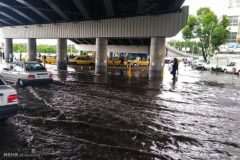 انتقاد از مشکلات شهر کرج پس از هر بارندگی/طنز تلخ روزهای بارانی کرج در شبکه های اجتماعی