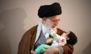 خاطرات وحیددستجردی از رهبر شهید انقلاب و تولد ۱۱ نوه ایشان