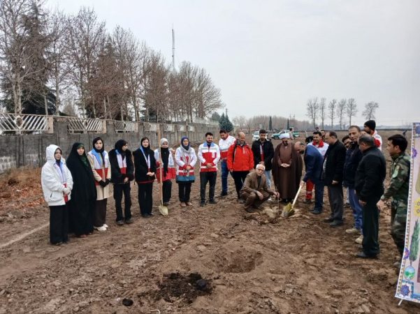 پیوند روز پدر و سالگرد شهادت سردار سلیمانی با احیای طبیعت